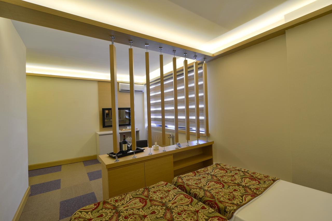 Arsima Hotel อิสตันบูล ภายนอก รูปภาพ